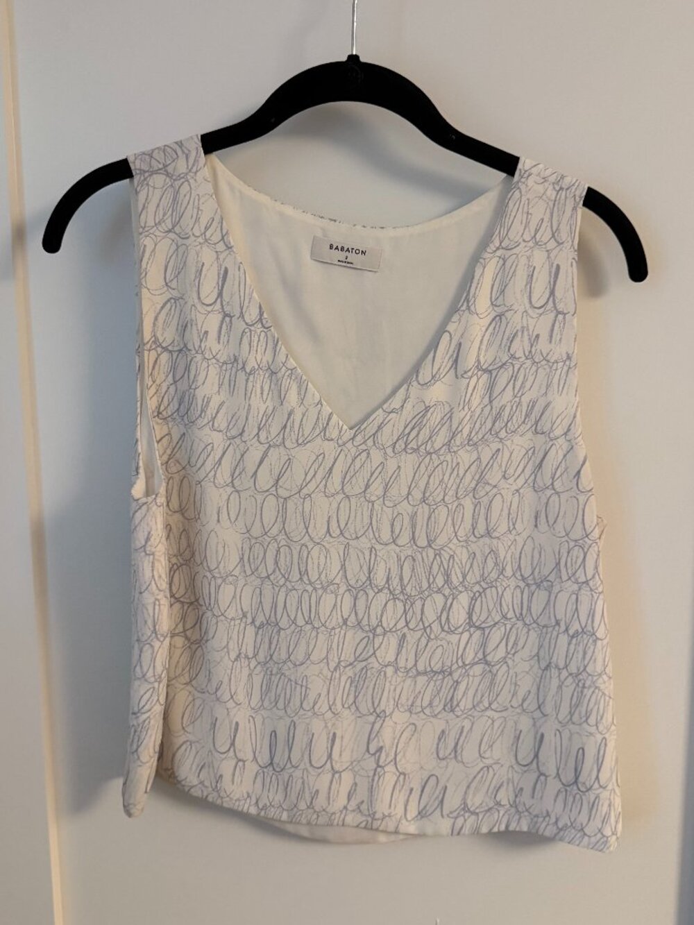Aritzia Babaton V-Neck White Crop Top "Murphy Blouse"